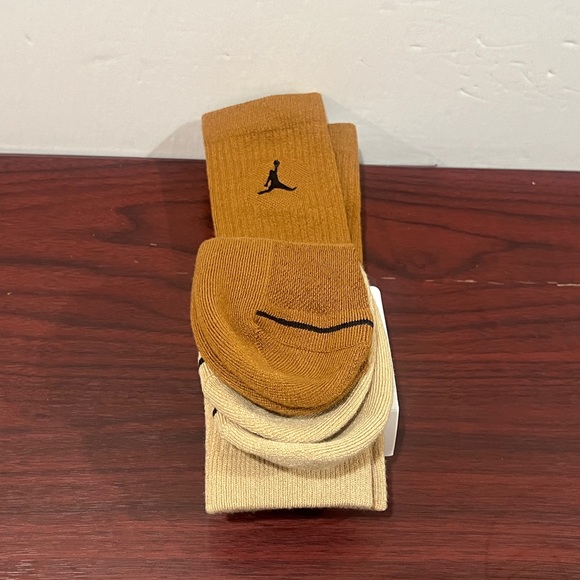 Jordan Everyday, Crew Socks, DX9632 909, 3 Pack - Picture 5 of 9